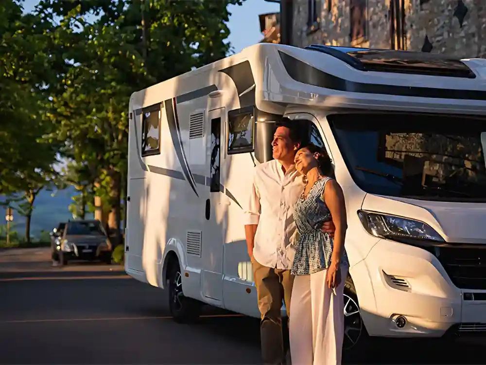 lescamping-cars.com - Le site de référence pour tout savoir sur les camping-cars et fourgons aménagés