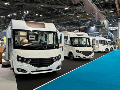lescamping-cars.com - Le site de référence pour tout savoir sur les camping-cars et fourgons aménagés